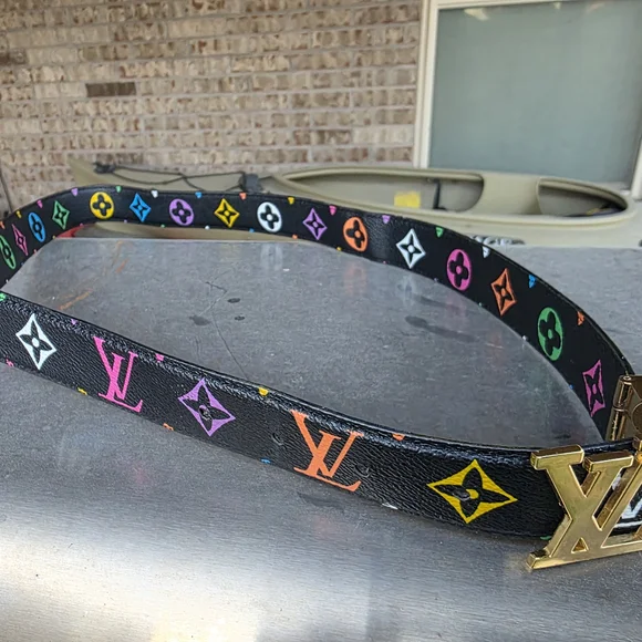 Louis Vuitton Black Belt with Gold Buckle - Picture 7 of 9